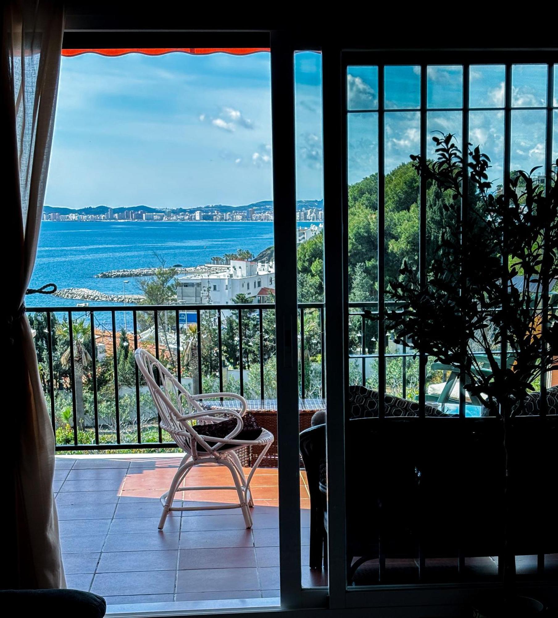 Sunny House At The Beach Infinity Pool Shared Benalmadena Exterior photo